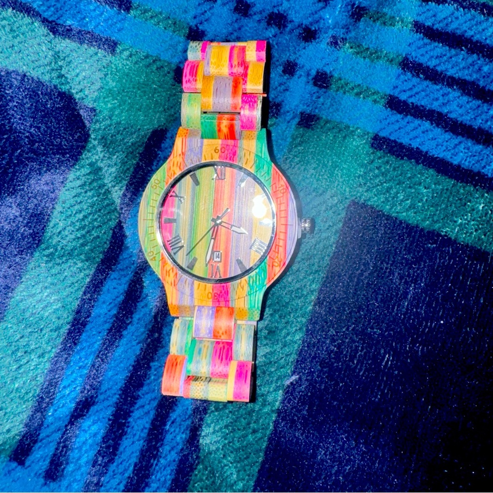 🎊🎉HOST PICK NWT Wooden Watch🎉🎊